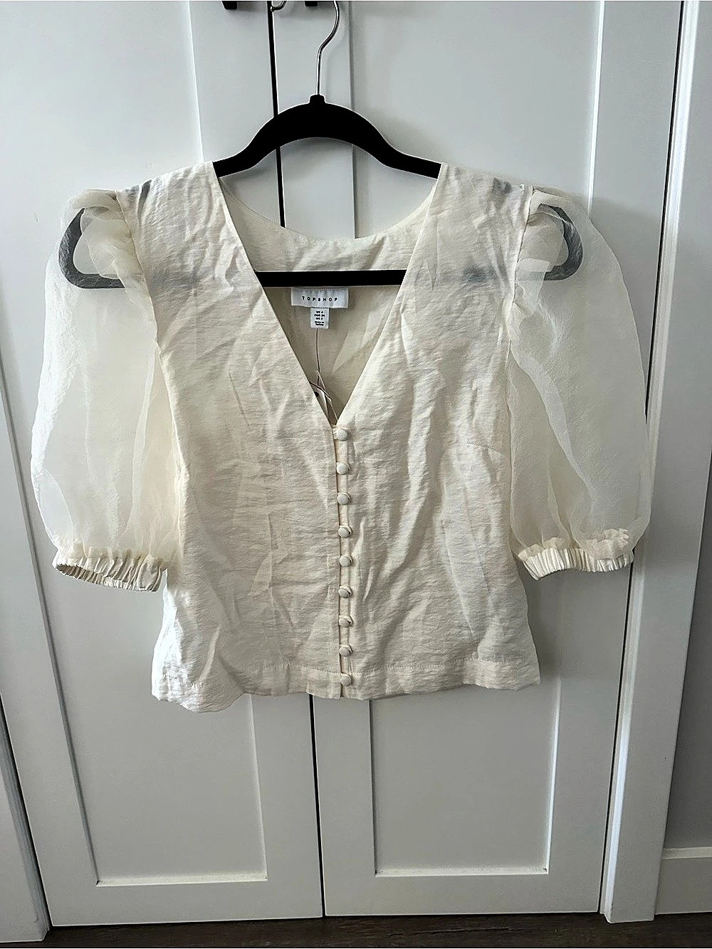 NWT Topshop Puff Sleeve Blouse in cream